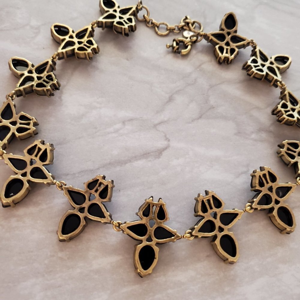 ✨ J.Crew Gold Rhinestone Crystal Cluster Statement Necklace ✨ - Picture 13 of 16